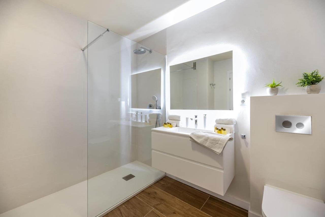 Vacation Marbella I Top 1 Puerto Banus Sea Front Rental, Renovated Экстерьер фото