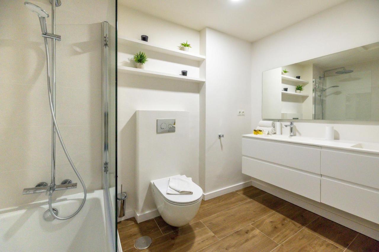Vacation Marbella I Top 1 Puerto Banus Sea Front Rental, Renovated Экстерьер фото